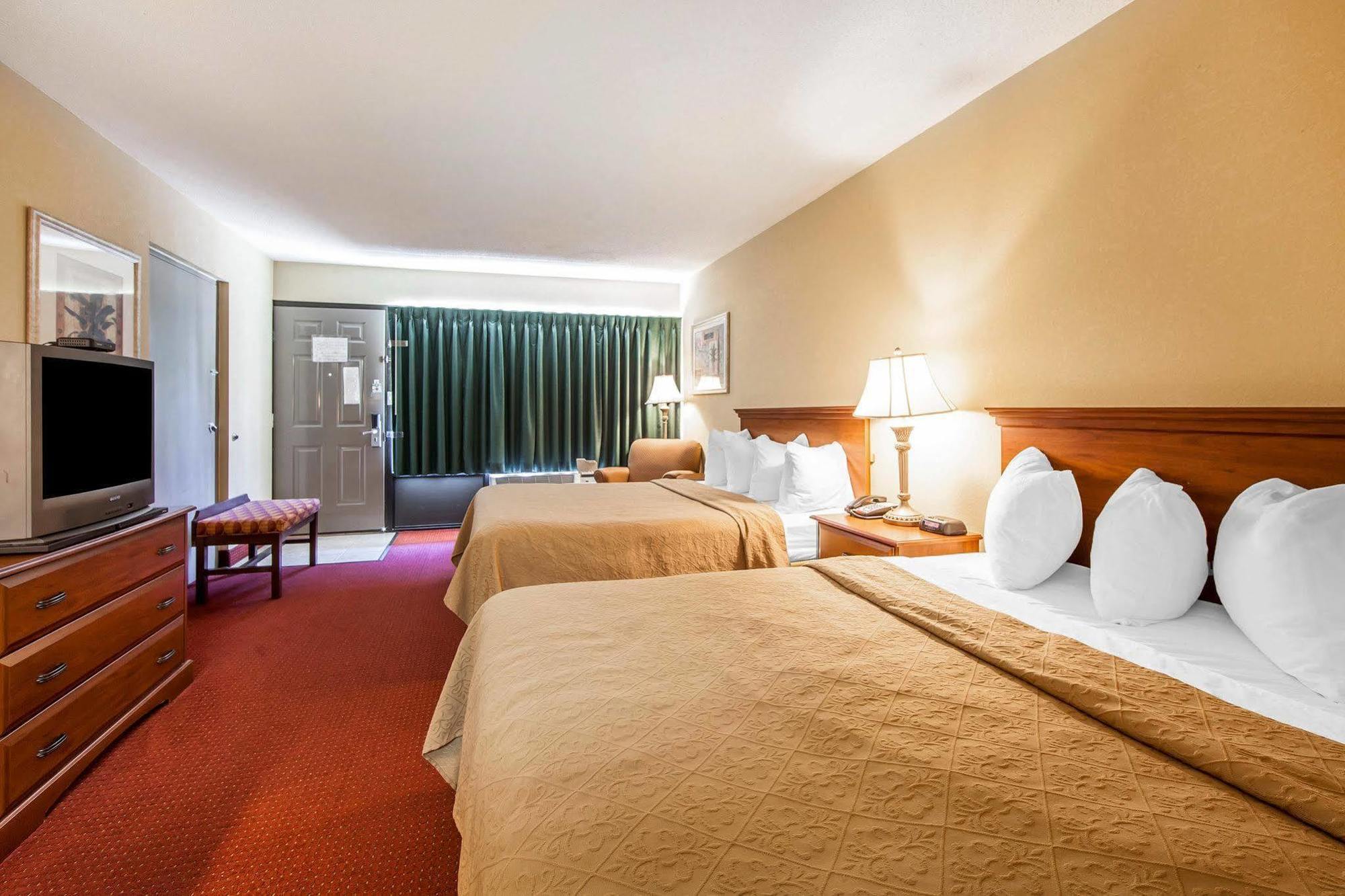 Quality Inn Kodak Sevierville Eksteriør billede